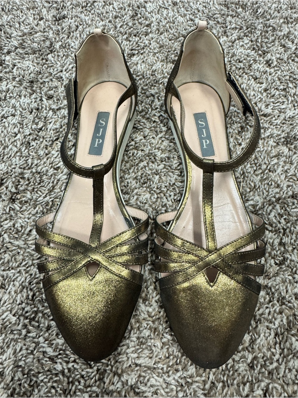 SJP Sarah Jessica Parker Metallic Gold T-Strap Flats | Size 38